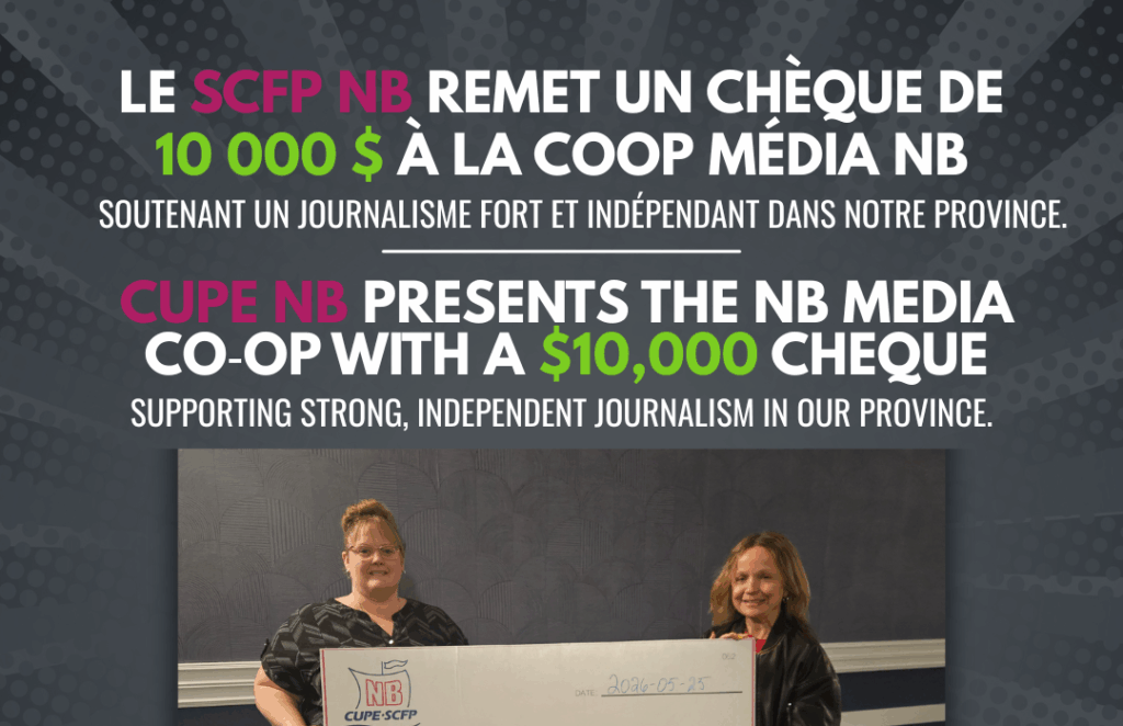 Le SCFP NB remet un chèque de 10 000 $ à la Coop Média NB